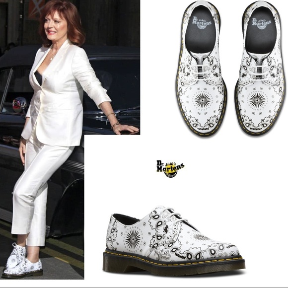 dr martens 1461 script